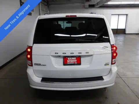 More photos of 2019 Dodge Grand Caravan SXT at Gene Steffy Chrysler Dodge Jeep RAM, NE