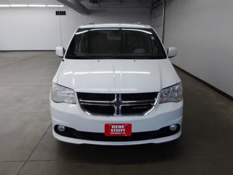 More photos of 2019 Dodge Grand Caravan SXT at Gene Steffy Chrysler Dodge Jeep RAM, NE