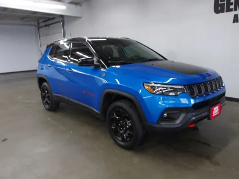 More photos of 2023 Jeep Compass Trailhawk at Gene Steffy Chrysler Dodge Jeep RAM, NE