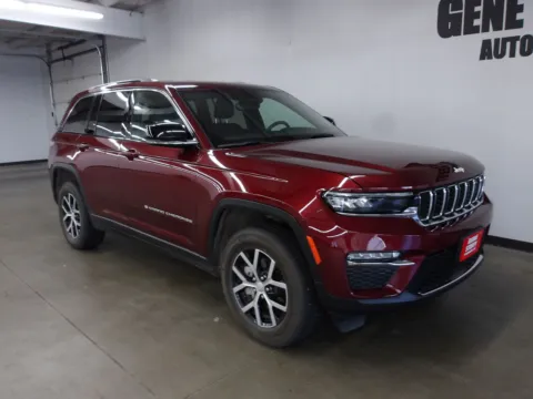 More photos of 2024 Jeep Grand Cherokee Limited at Gene Steffy Chrysler Dodge Jeep RAM, NE