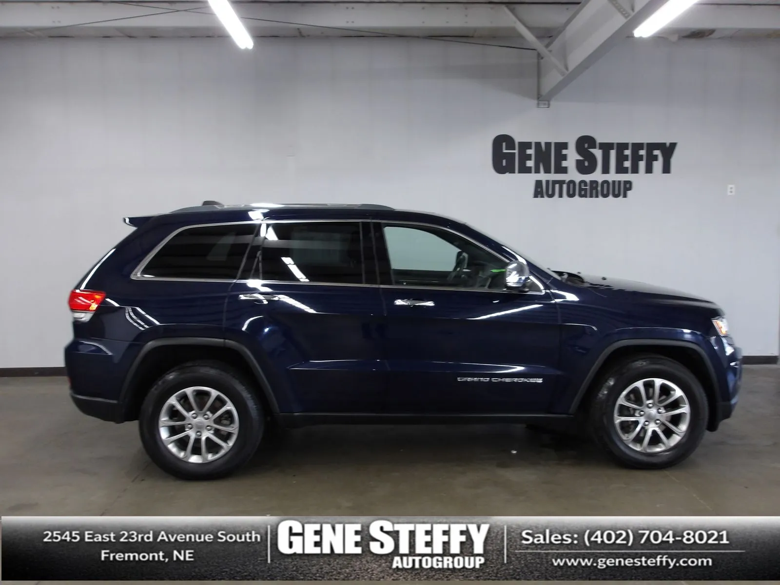 Blue 2014 Jeep Grand Cherokee Limited for sale in Fremont, NE
