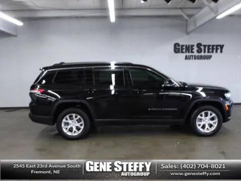 Black 2021 Jeep Grand Cherokee L Limited for sale in Fremont, NE