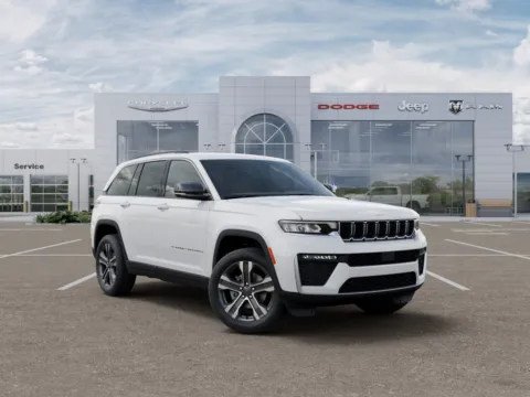More photos of 2027 Jeep Grand Cherokee Limited at Gene Steffy Chrysler Dodge Jeep RAM, NE