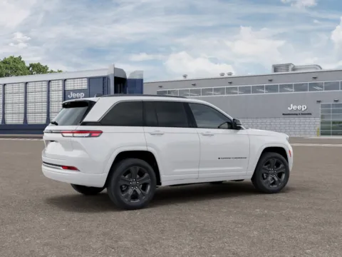 More photos of 2027 Jeep Grand Cherokee Limited Reserve at Gene Steffy Chrysler Dodge Jeep RAM, NE