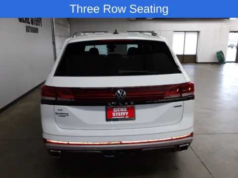More photos of 2025 Volkswagen Atlas 2.0T Peak Edition at Gene Steffy Chrysler Dodge Jeep RAM, NE
