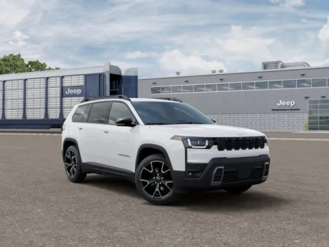 More photos of 2027 Jeep Cherokee Limited at Gene Steffy Chrysler Dodge Jeep RAM, NE