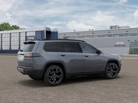 More photos of 2027 Jeep Cherokee Limited at Gene Steffy Chrysler Dodge Jeep RAM, NE