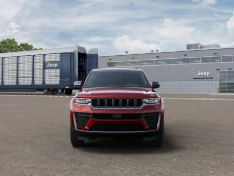 More photos of 2026 Jeep Grand Cherokee Altitude at Gene Steffy Chrysler Dodge Jeep RAM, NE
