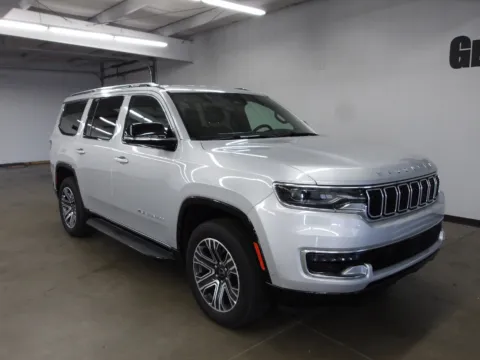 More photos of 2025 Jeep Wagoneer at Gene Steffy Chrysler Dodge Jeep RAM, NE