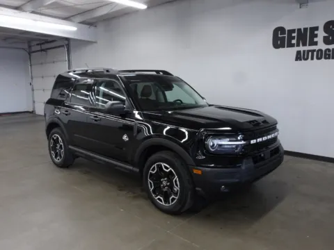 More photos of 2026 Ford Bronco Sport Outer Banks at Gene Steffy Chrysler Dodge Jeep RAM, NE