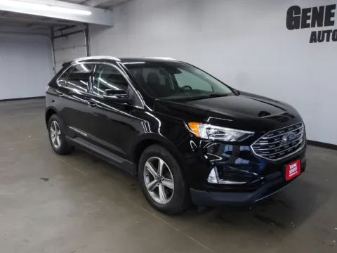 More photos of 2019 Ford Edge SEL at Gene Steffy Chrysler Dodge Jeep RAM, NE