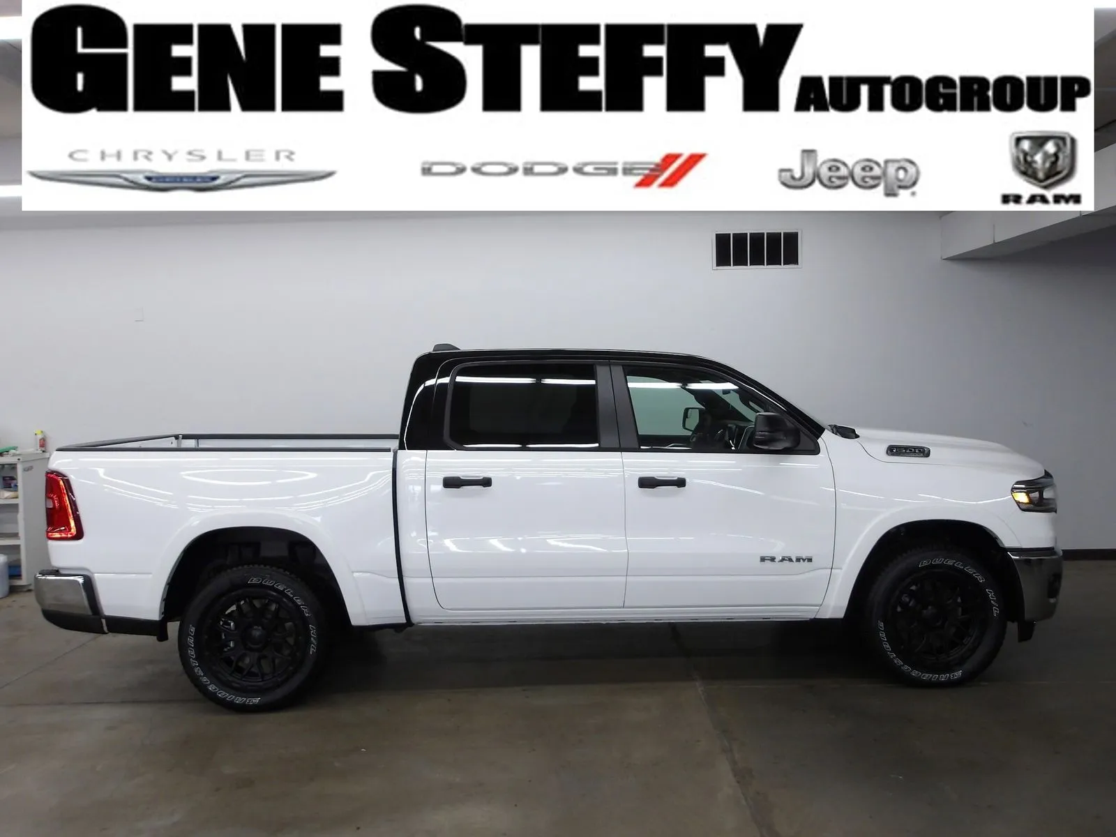 White 2026 Ram 1500 Big Horn/Lone Star for sale in Fremont, NE