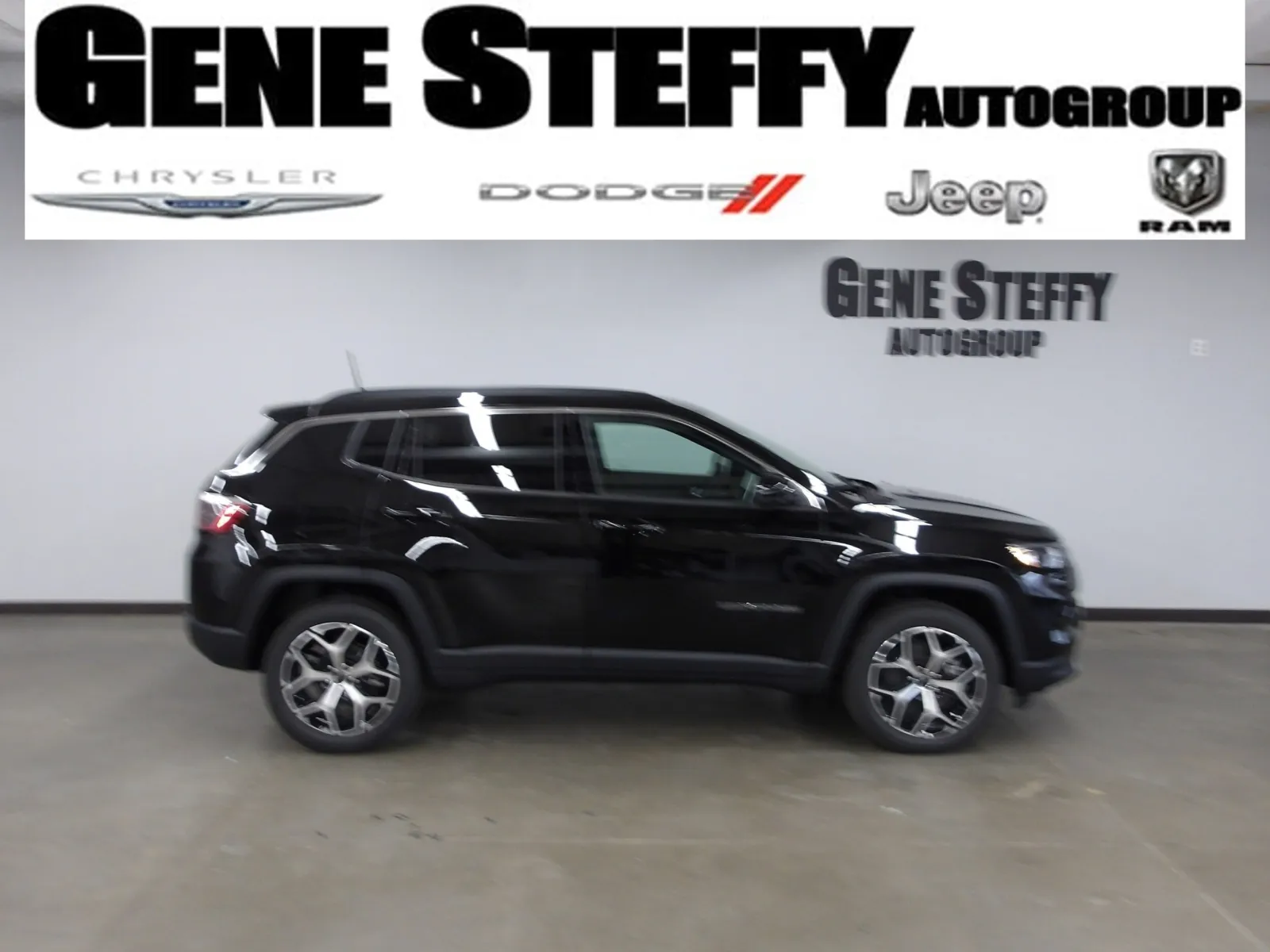 Black 2025 Jeep Compass Limited for sale in Fremont, NE