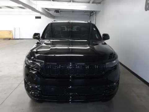 Another view of 2023 Jeep Wagoneer Series II Carbide for sale in Fremont, NE at Gene Steffy Chrysler Dodge Jeep RAM