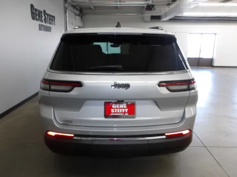 More photos of 2021 Jeep Grand Cherokee L Limited at Gene Steffy Chrysler Dodge Jeep RAM, NE