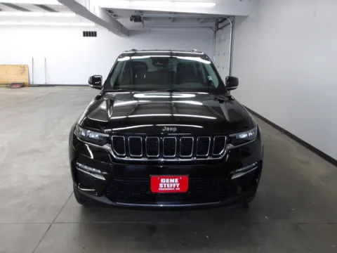 Another view of 2022 Jeep Grand Cherokee Limited for sale in Fremont, NE at Gene Steffy Chrysler Dodge Jeep RAM