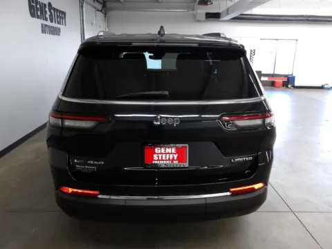 More photos of 2022 Jeep Grand Cherokee L Limited at Gene Steffy Chrysler Dodge Jeep RAM, NE