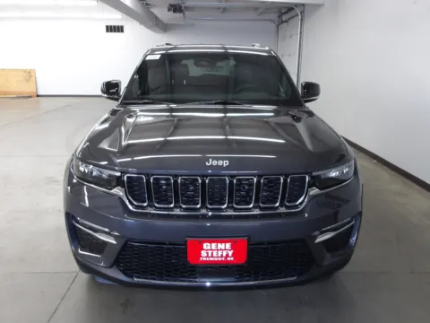 Another view of 2025 Jeep Grand Cherokee Limited for sale in Fremont, NE at Gene Steffy Chrysler Dodge Jeep RAM