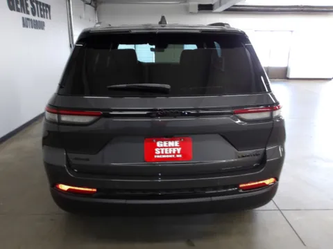 More photos of 2025 Jeep Grand Cherokee Limited at Gene Steffy Chrysler Dodge Jeep RAM, NE