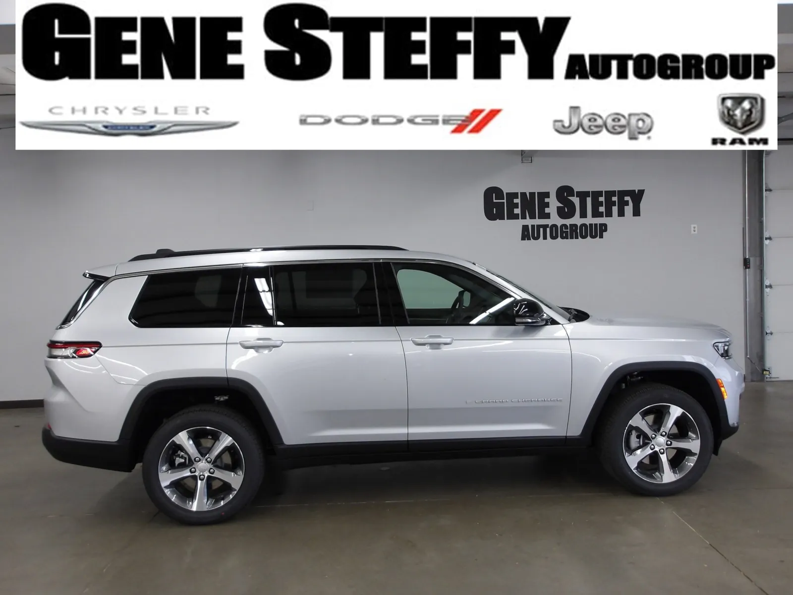 Silver 2025 Jeep Grand Cherokee L Limited for sale in Fremont, NE