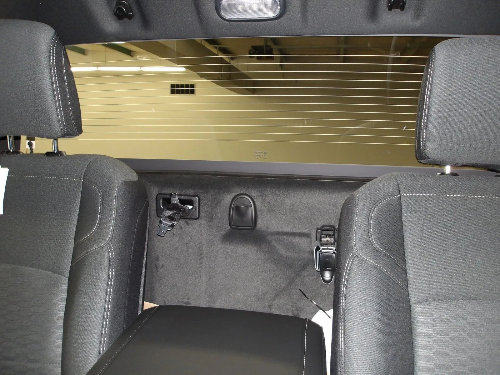 2026 RAM 3500 Chassis Tradesman - Photo 7