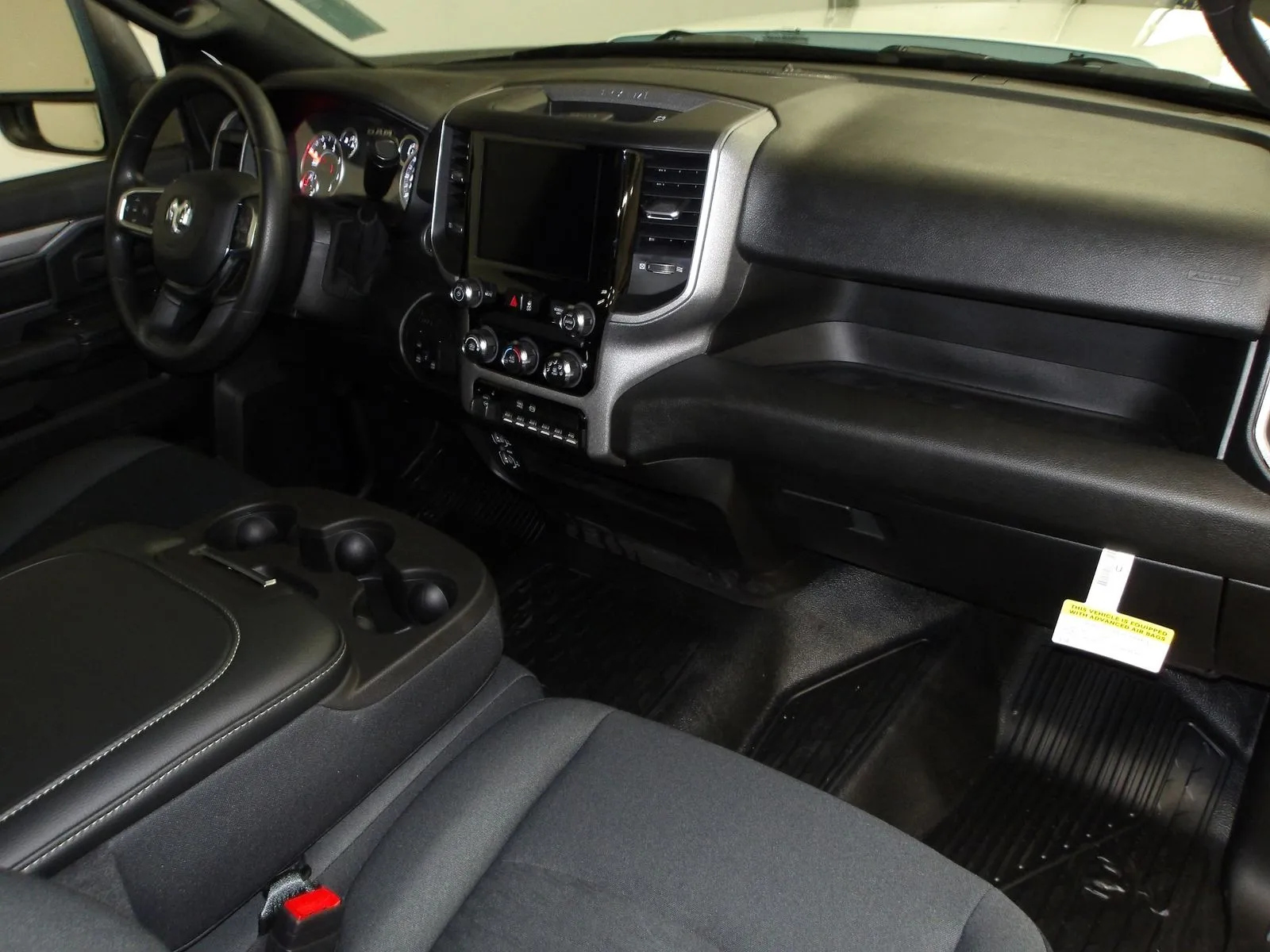 2026 RAM 3500 Chassis Tradesman - Photo 12