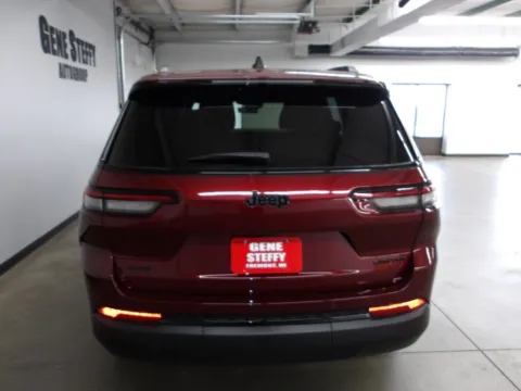 More photos of 2025 Jeep Grand Cherokee L Limited at Gene Steffy Chrysler Dodge Jeep RAM, NE