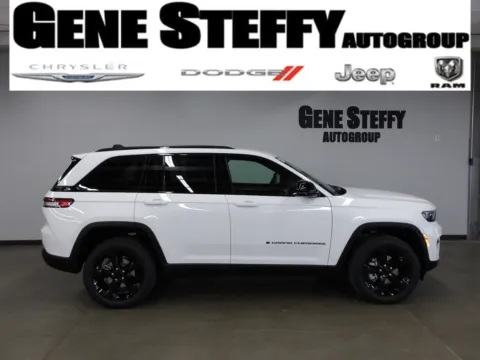 White 2025 Jeep Grand Cherokee Limited for sale in Fremont, NE