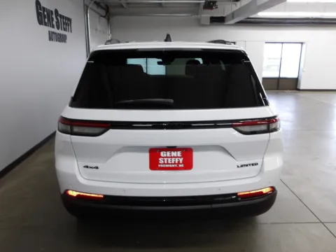 More photos of 2025 Jeep Grand Cherokee Limited at Gene Steffy Chrysler Dodge Jeep RAM, NE
