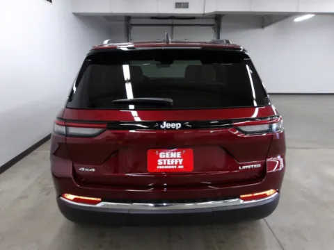 More photos of 2025 Jeep Grand Cherokee Limited at Gene Steffy Chrysler Dodge Jeep RAM, NE