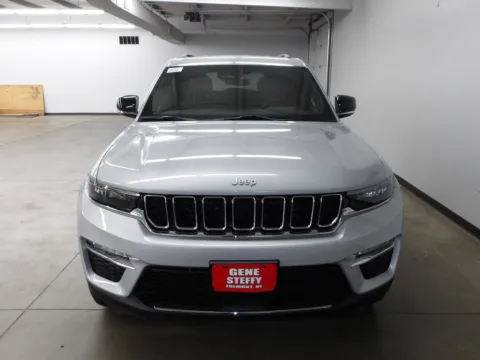 Another view of 2025 Jeep Grand Cherokee Limited for sale in Fremont, NE at Gene Steffy Chrysler Dodge Jeep RAM