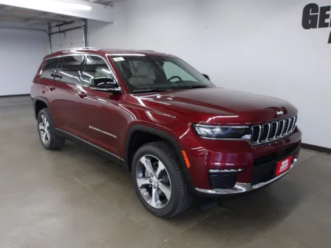 Photos of 2025 Jeep Grand Cherokee L Limited for sale in Fremont, NE at Gene Steffy Chrysler Dodge Jeep RAM