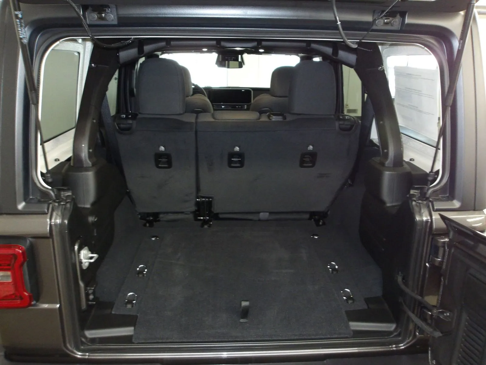 2026 Jeep Wrangler 4-Door Rubicon - Photo 15