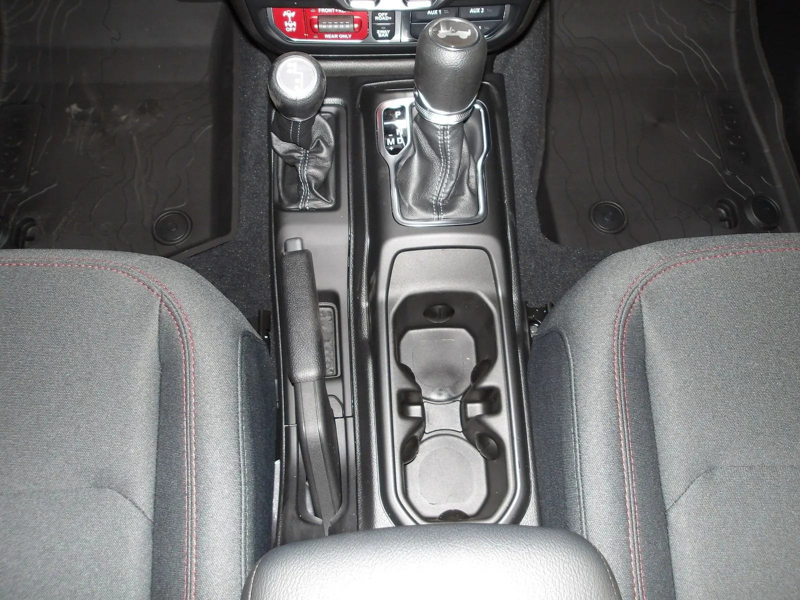 2026 Jeep Wrangler 4-Door Rubicon - Photo 9