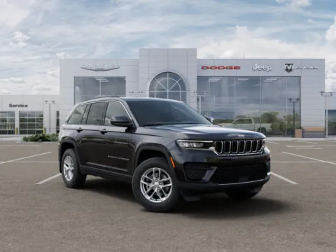 More photos of 2025 Jeep Grand Cherokee Laredo X at Gene Steffy Chrysler Dodge Jeep RAM, NE