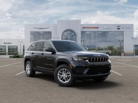 More photos of 2025 Jeep Grand Cherokee Laredo X at Gene Steffy Chrysler Dodge Jeep RAM, NE