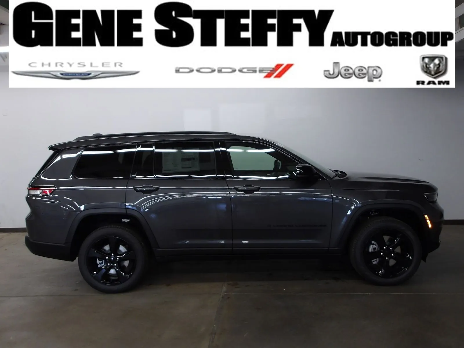 Gray 2025 Jeep Grand Cherokee L Limited for sale in Fremont, NE