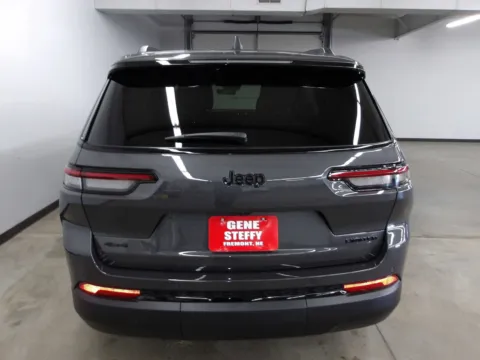 More photos of 2025 Jeep Grand Cherokee L Limited at Gene Steffy Chrysler Dodge Jeep RAM, NE