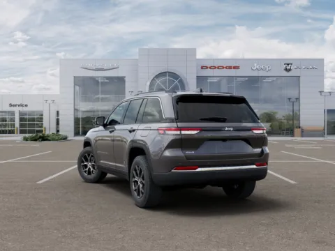 Another view of 2025 Jeep Grand Cherokee Limited for sale in Fremont, NE at Gene Steffy Chrysler Dodge Jeep RAM
