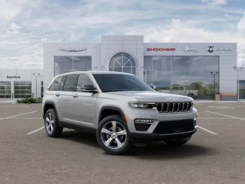 More photos of 2025 Jeep Grand Cherokee Limited at Gene Steffy Chrysler Dodge Jeep RAM, NE