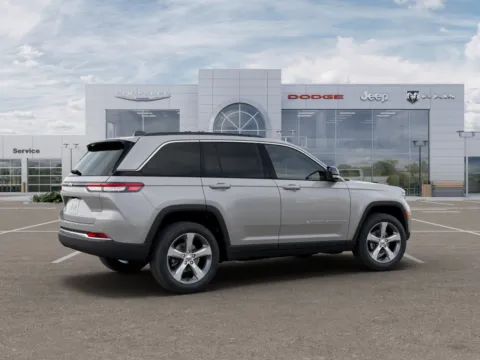 More photos of 2025 Jeep Grand Cherokee Limited at Gene Steffy Chrysler Dodge Jeep RAM, NE