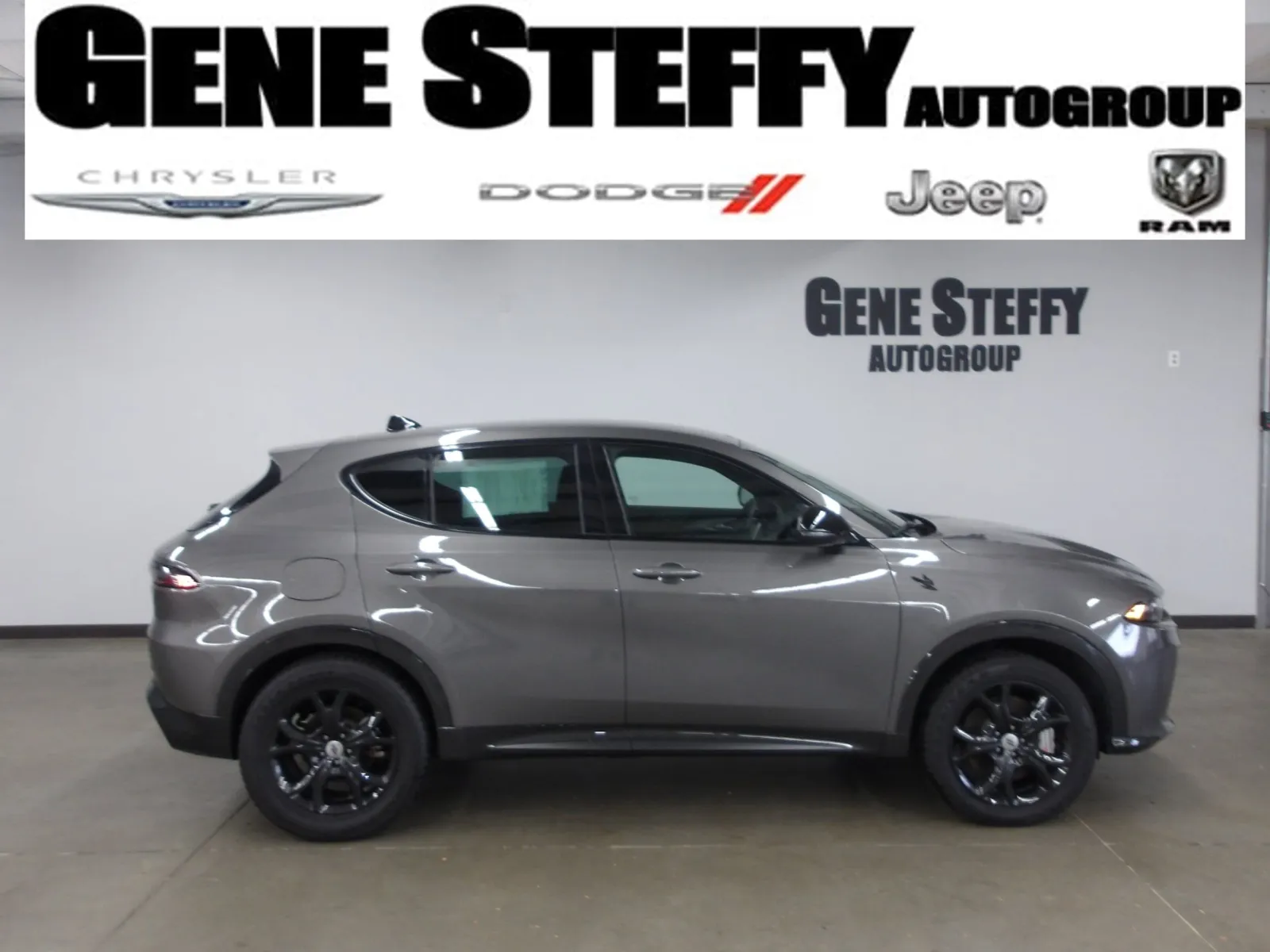 Gray 2024 Dodge Hornet R/T for sale in Fremont, NE