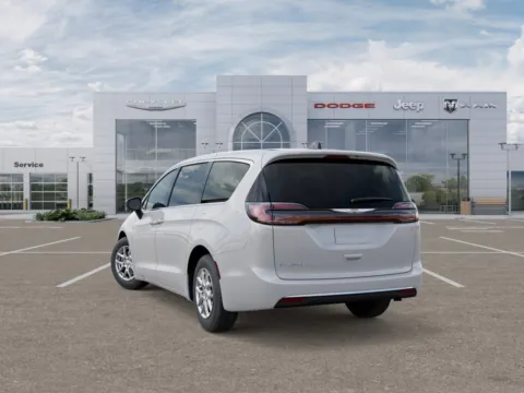 Another view of 2026 Chrysler Pacifica Select for sale in Fremont, NE at Gene Steffy Chrysler Dodge Jeep RAM