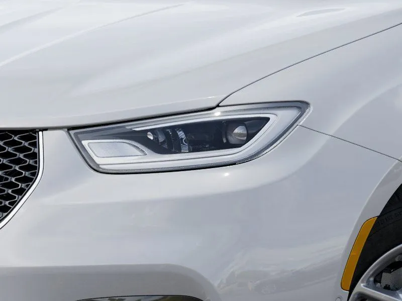 2026 Chrysler Pacifica Select - Photo 10