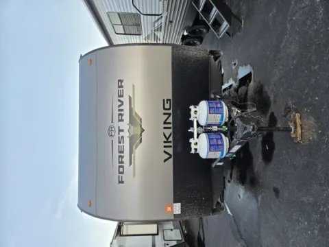 Photos of 2026 Forest River VIKING 26BH for sale in Hartford, IL at Colman's Country Campers