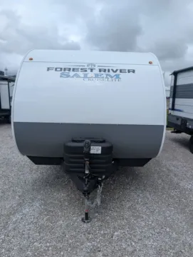 More photos of 2026 Forest River SALEM CRUISE LITE 25ICE at Colman's Country Campers, IL