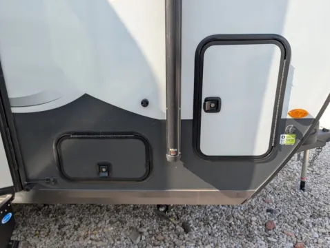 More photos of 2025 Forest River FLAGSTAFF E-PRO 19FDS at Colman's Country Campers, IL