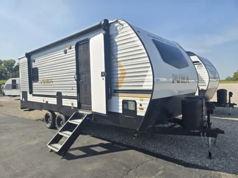Photos of 2026 Forest River Puma Camp Edition  211FKCE for sale in Hartford, IL at Colman's Country Campers