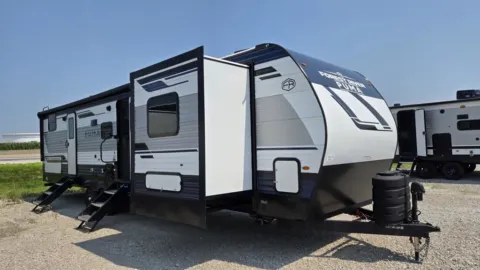 Unknown 2026 Forest River Puma 32BHQS for sale in Hartford, IL