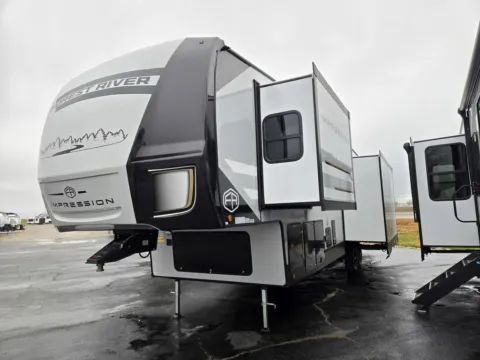 More photos of 2026 Impression Impression 36BR3 at Colman's Country Campers, IL